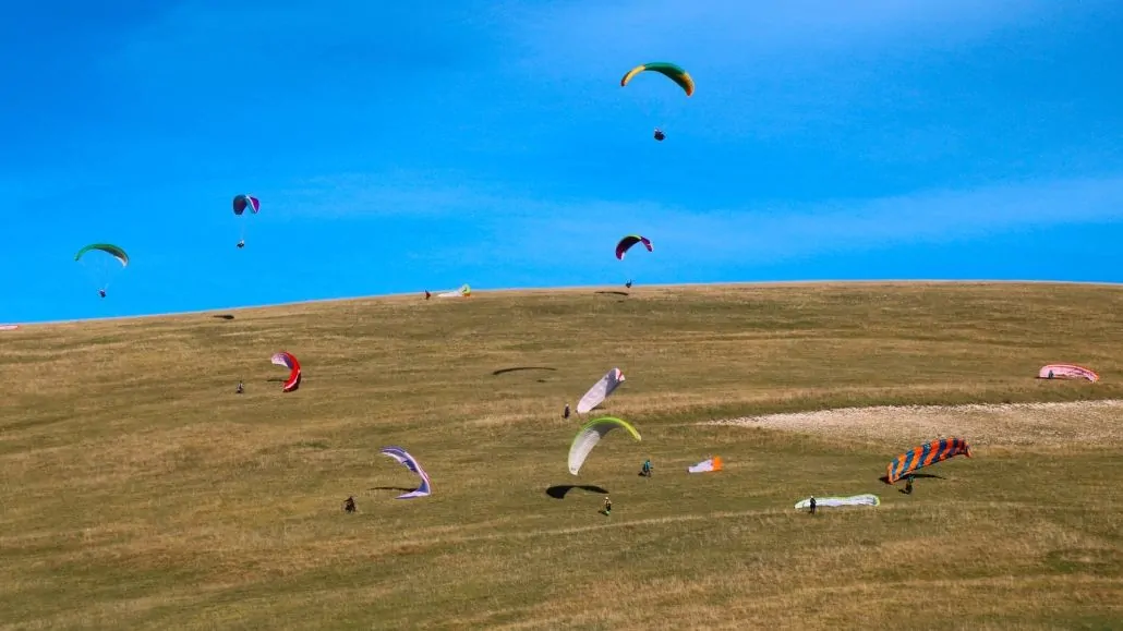 Flugreise: Castelluccio 2026